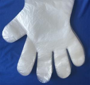 Distributeurs et gants PE pour essence